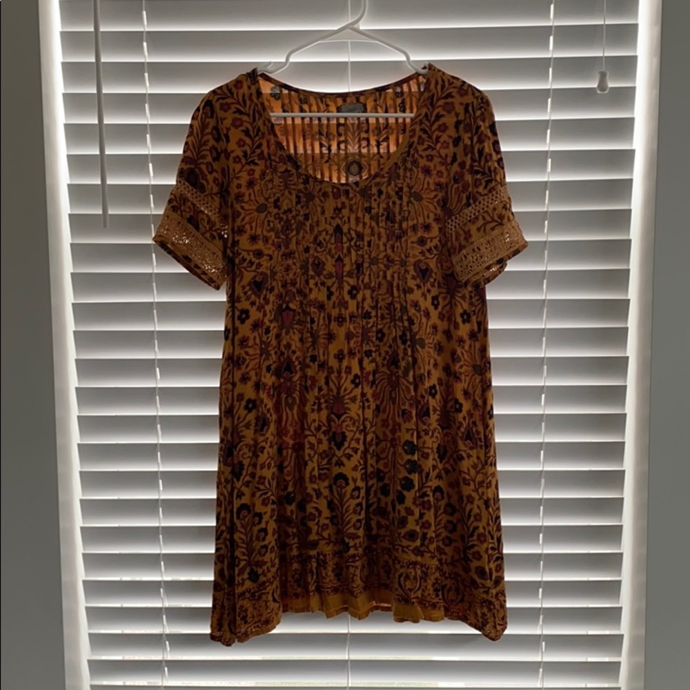 Urban Outfitters Mini Dress- Mid length sleeves